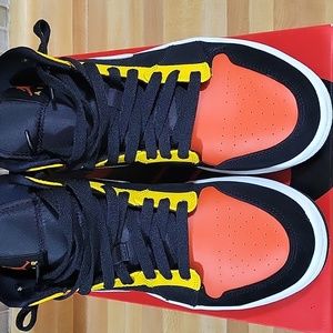 Men's Nike Jordan 1's 7.5